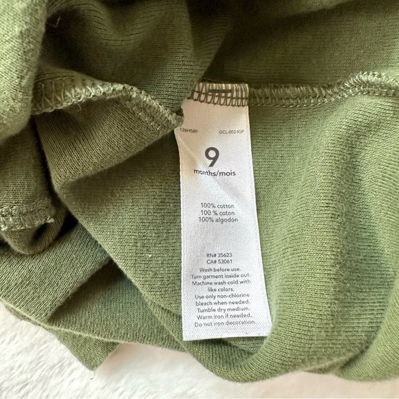 🌼 5 for $25 Carter’s Cotton Olive Green Long Sleeve Baby Onesie 9 Months - Picture 4 of 6
